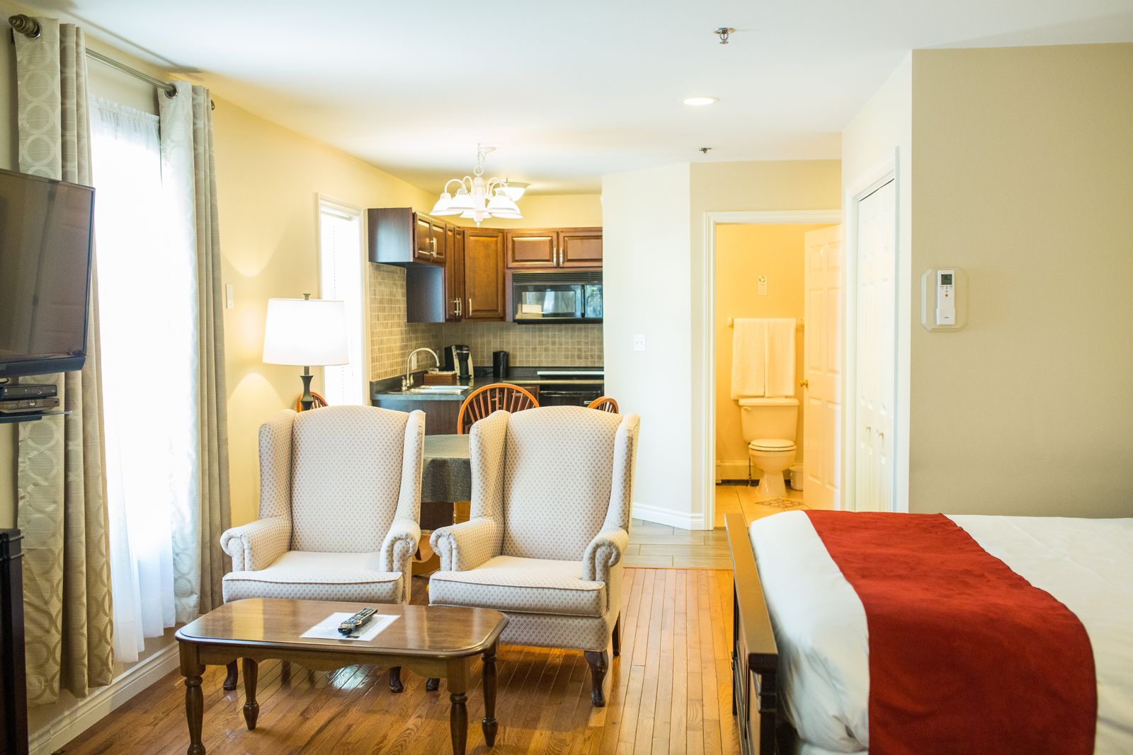 A suite at The Harbour House